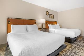 Best Western Plus GranTree Inn - 7