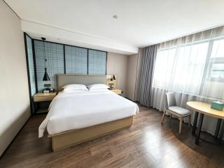 Echarm Hotel Guanggu Tiandi - 9