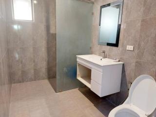 Scandi Family Unit by Simple Realty Management - 2