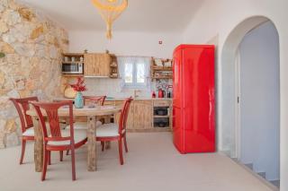 Starlight Luxury Seaside Villa & Suites - 5