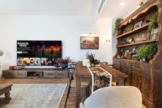 The Countryside Chapter - 100 inch cinema screen - 9