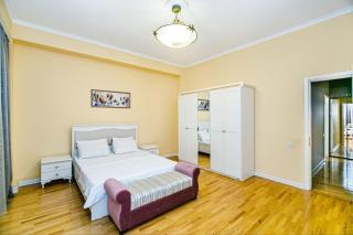 Miras Grand Suite 3-Bedroom Premium Stay - 8