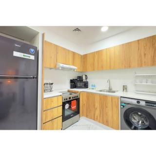 Luxury 2BR Oasis 2 Pool Escape in Masdar City - 1