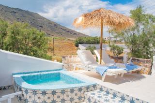 Starlight Luxury Seaside Villa & Suites - 4