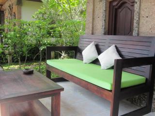 Galang Kangin Bungalows 2 - Amed - 5