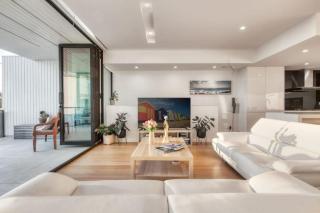 Modern Coastal Retreat in Brighton Melbourne - 9