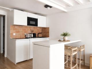 TheBlueStay 351 - Superb Apartment in République - 6