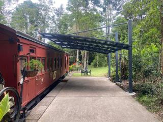 Mt Nebo Railway Carriage and Chalet - 8