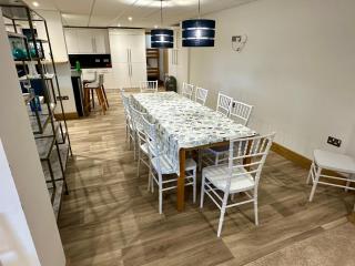 Waves Guest Suites - 4