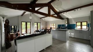 Peacock Barn - 4