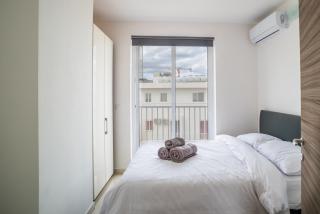 BnBNova - Private Penthouse with Terrace Spinola Bay - 7