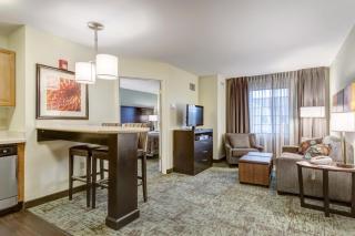 Staybridge Suites O'Fallon Chesterfield by IHG - O'Fallon - 6