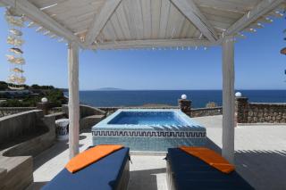 Starlight Luxury Seaside Villa & Suites - 6