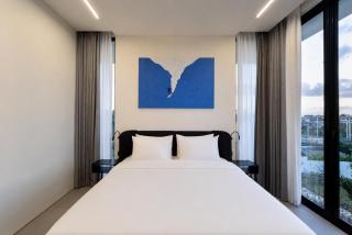 Villa Runa - Elegant Tropical Oasis with Private Pool near Canggu - 8