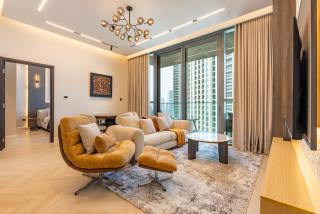 Downtown Luxury, Stunning 1BR Apartment, Direct Access to Dubai Mall - 9