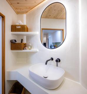 ntire House near Dongdaemun Naksan Park Cinema Room 6 Guests - 8