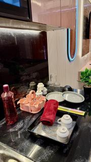 Elegant Studios Modern Studios in Gaur City Center - 6