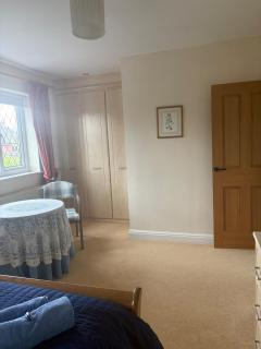 Bury Spacious, self-contained Annexe near M66 - 3