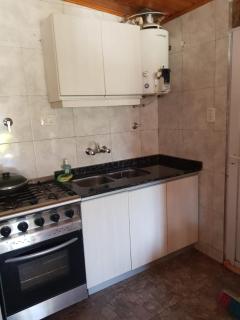 Casaquinta con Parrilla, Estacionamiento y Pileta - 4