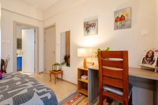 Sunny Modern Apartment Cinnamon Residence - 5
