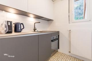 2,5 Zimmer Wohnung Mayenzett zentral mit Balkon - 1