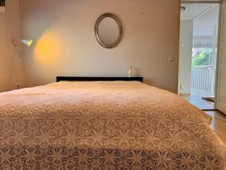 Peaceful Semi-Detached home near the lake - 2