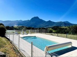 Duplex en montagne piscine et vue panoramique - 0