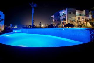 Modern Apartment with Pool & Sea View - 0