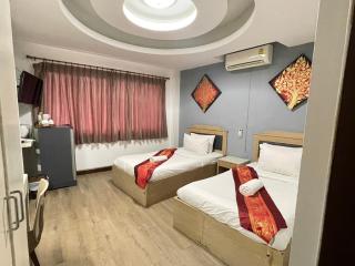 Home Place Hotel - 6