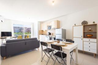 Agréable appartement pour 4 personnes à 150m de la plage - 0