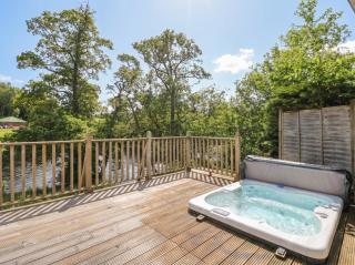 Riverbank Cottage - 8