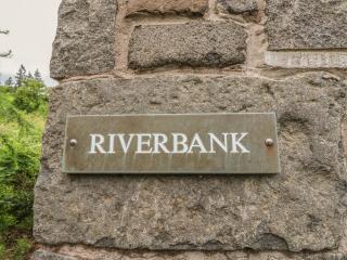 Riverbank Cottage - 4