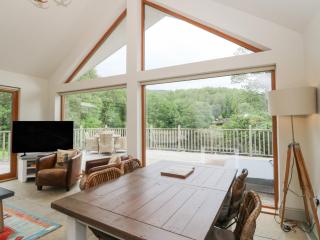 Riverbank Cottage - 1