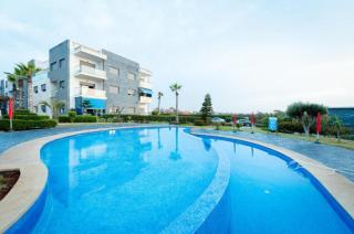 Modern Apartment with Pool & Sea View - 7