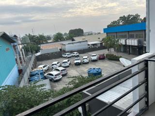Marine Apartments - 9