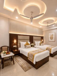 Hotel Westmont Suites - 3