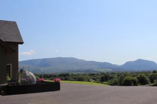 Summer Hill - Spectacular Panoramic Lake and Mountain Views - 8