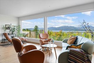 Central Arctic Panoramic Views By North Estate - 0