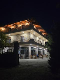 Guest House Vila Mulliri Gjeroven - 6