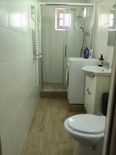 Intime Poto House Suceava - 9
