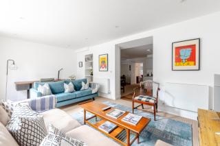 Beautifully Refurbished 2BD Flat- Clapham - 4