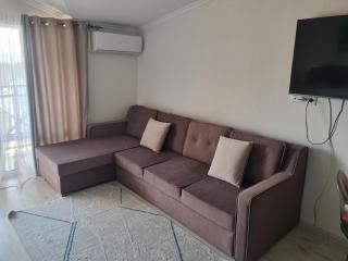 Diona Raduga West - 8