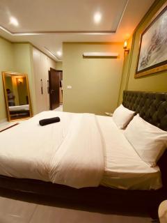 Supreme Luxury Apartment in Gulberg Lahore - 2