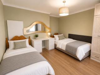 Cozy Dublin House 4BHK Near Blanchardstown - 8