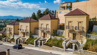 Villa Bora No7 Belvedere Korça by PikHost - 1