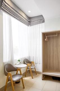 H Hotel - 8