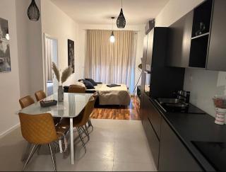 Apartment Zeus Znjan Split - 1