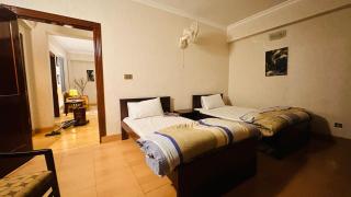 Family Retreat Bhurban, Balcony 3BR, Kashmir View - 9