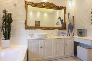Homevision - Art Suite by Aristotelous Square - 9