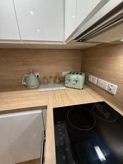 Apartment Sleeps 2 with Sea Views - 2
